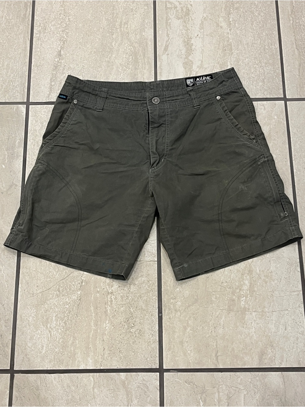 Kuhl Ramblr Shorts Mens 32 Olive Green Vintage Patina Dye Hiking Cargo Rugged